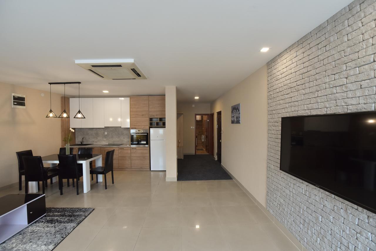 City Center Apartments Pirot Kültér fotó