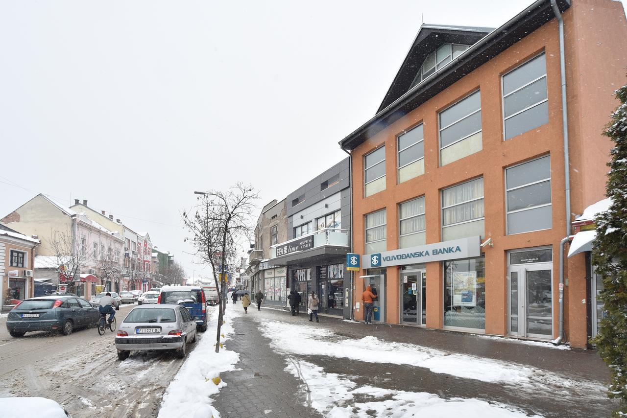 City Center Apartments Pirot Kültér fotó